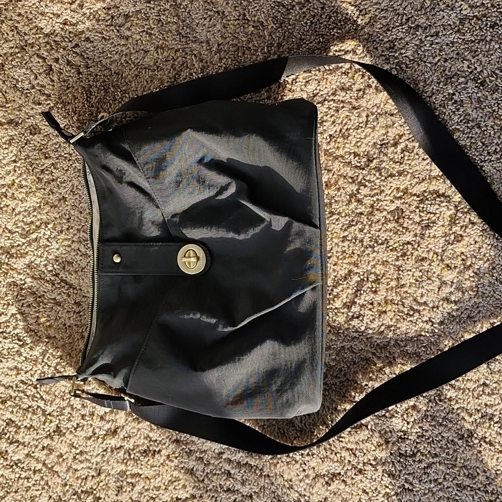 Baggallini crossbody